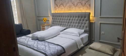 Al Isyania Creative Homestay