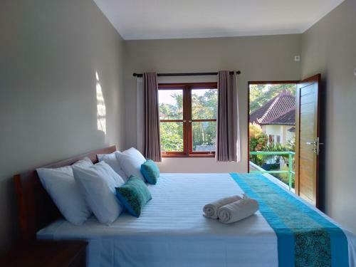 Bed & Breakfast Medewi Beach View Villa