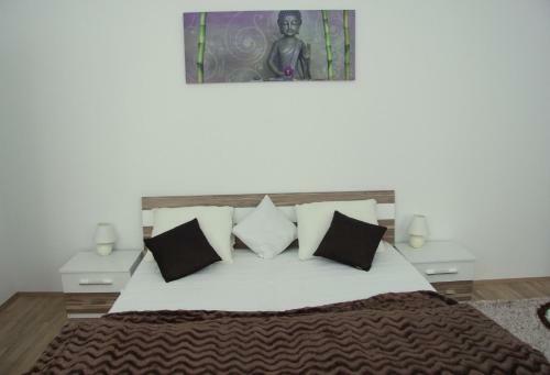 Alive Apartments