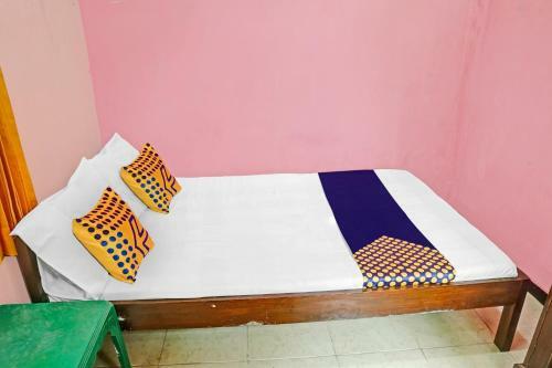 Hotel Spot On 90729 Sekar Guest House Jember