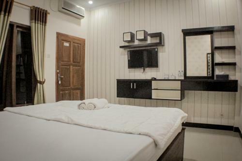 Cozy Stay Hotel