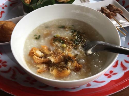 Bed & Breakfast Comeneetee Uthai