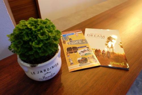 Bed & Breakfast Comeneetee Uthai