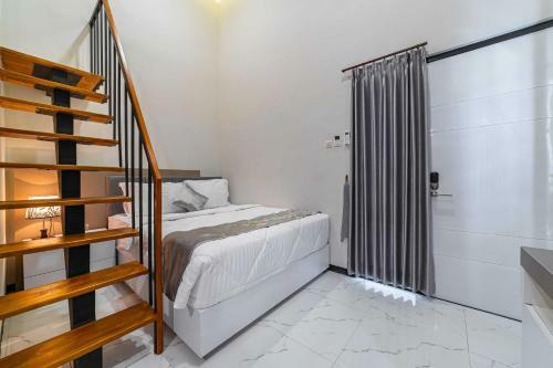 Hotel Tree Homestay Redpartner