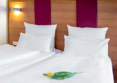 Tiptop Hotel Burgschmiet Garni
