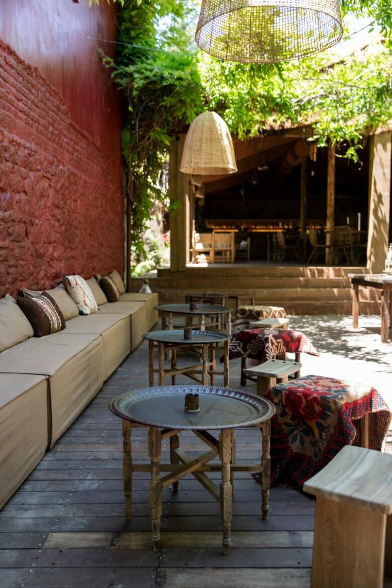 Life Gallery Hotel