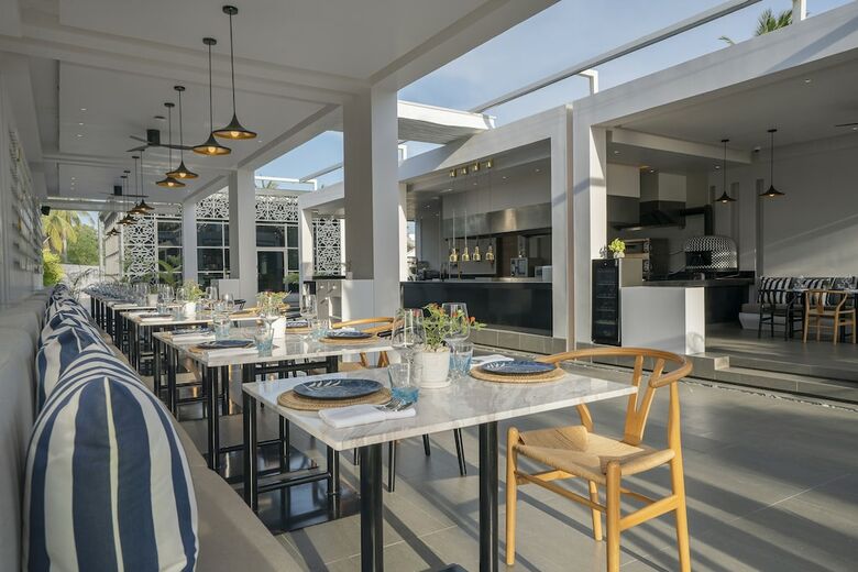Hotel Meli� Phuket Mai Khao - Sha Plus
