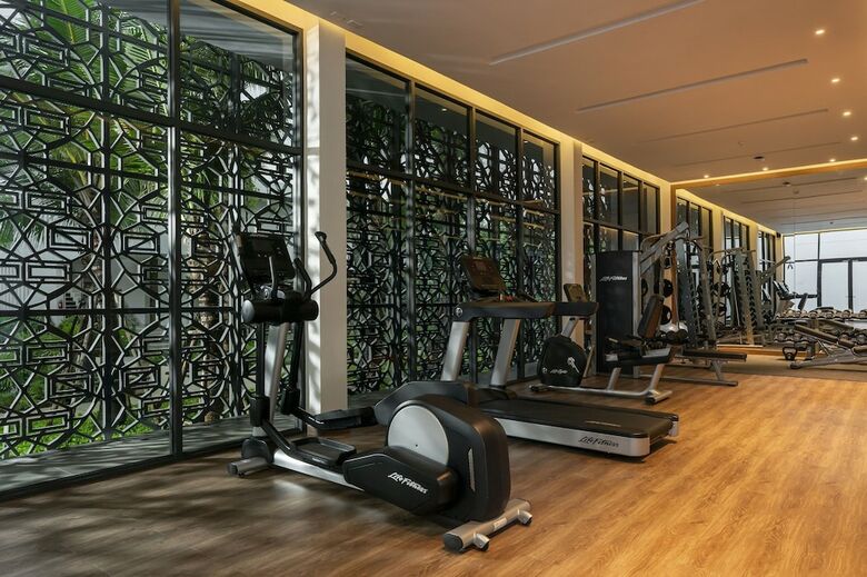 Hotel Meli� Phuket Mai Khao - Sha Plus