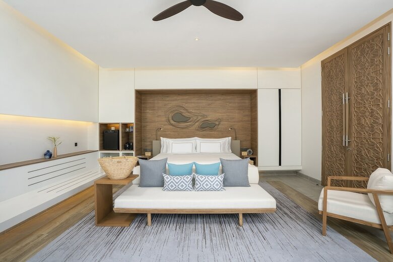 Hotel Meli� Phuket Mai Khao - Sha Plus
