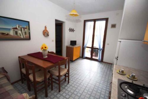 Apartments In Rosolina Mare 24946