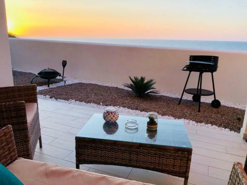 Apartment Tramonto Sea-front