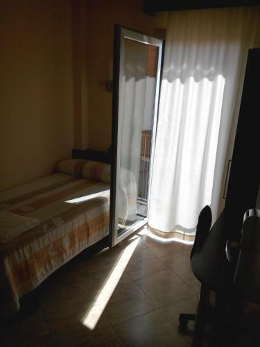 Albergue Hostal Sant Sadurn�