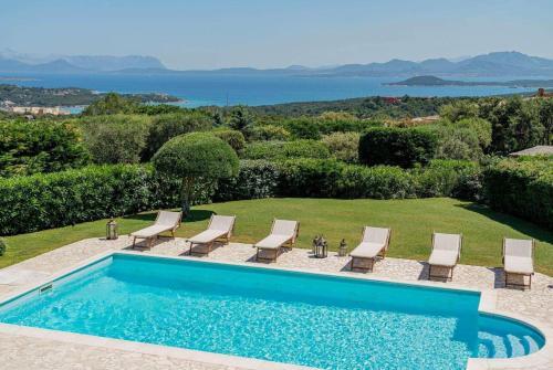 Villa Emerald Shores