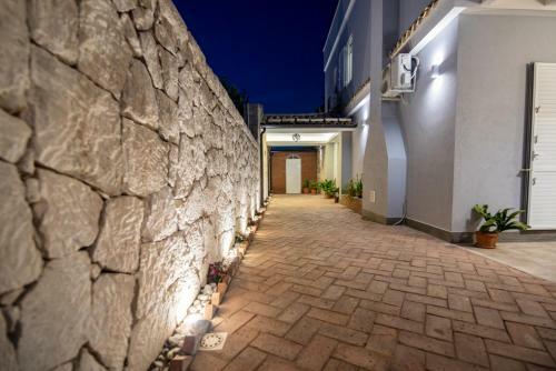 Villa Lucilla Charming House - Fontane Bianche