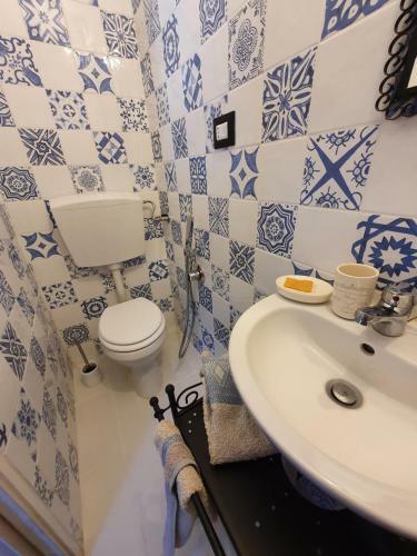 Hostal Sasi Room