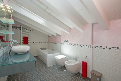 Villa Marina Con Piscina By Wonderful Italy