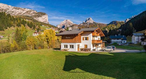 Apartamento Chalet Dumbria Dolomites