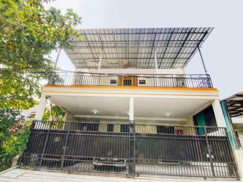 Hotel Oyo 90322 Joy Homestay