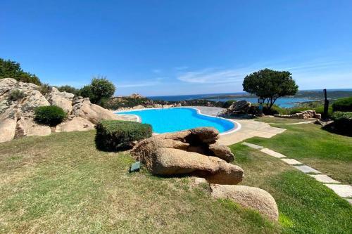 Living Smeralda, 360� Panoramic View
