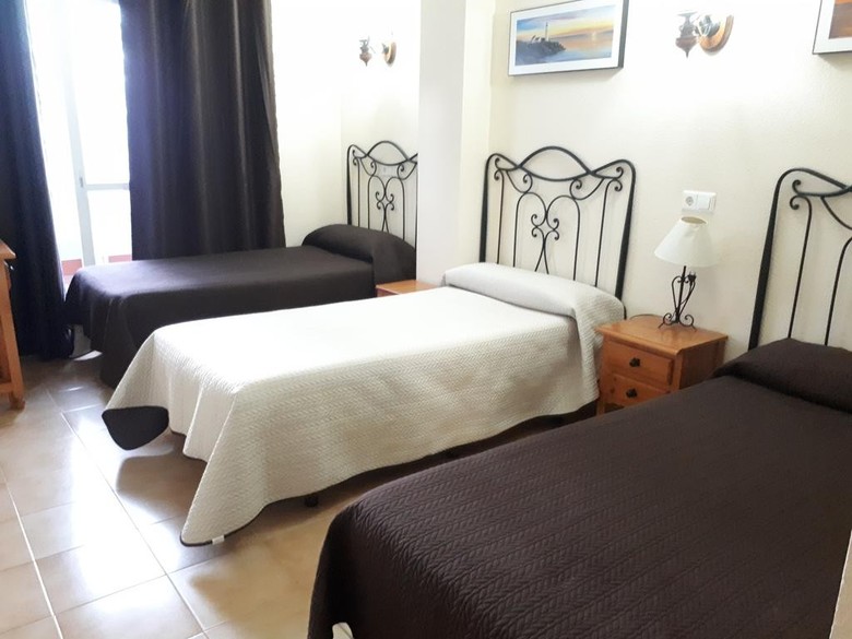 Hostal Cuevas