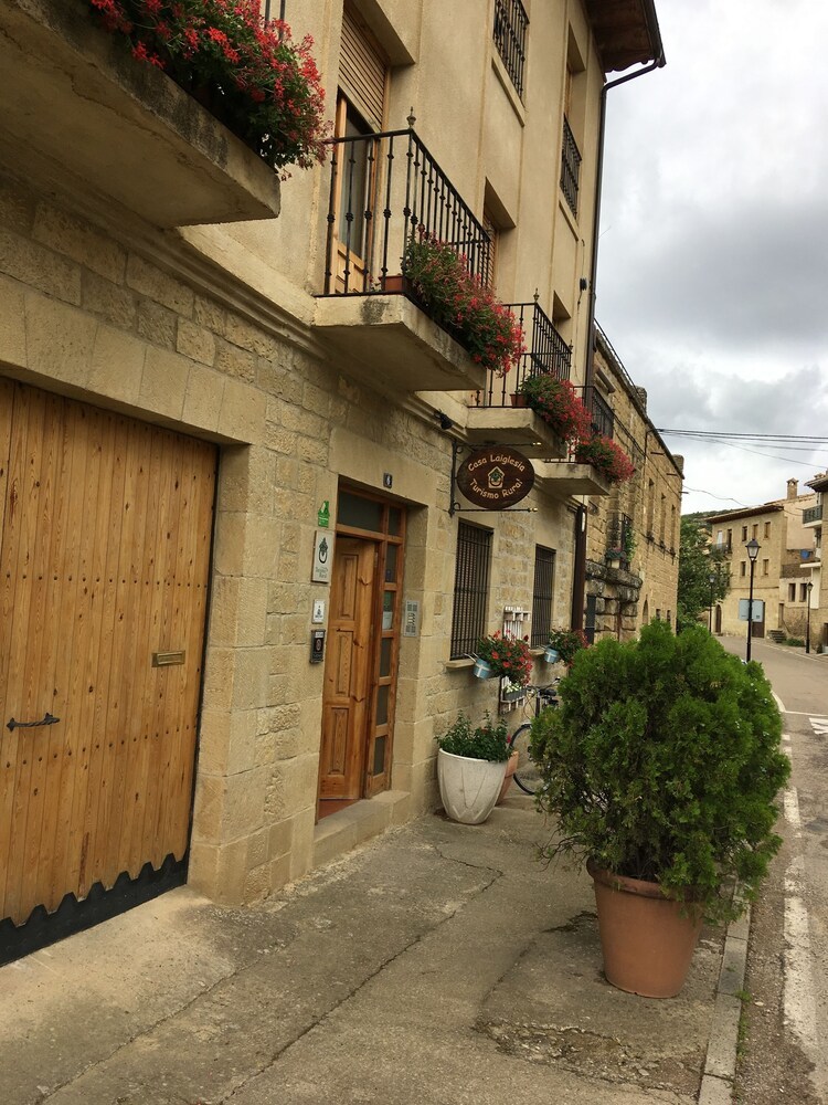 Apartamentos Casa Laiglesia
