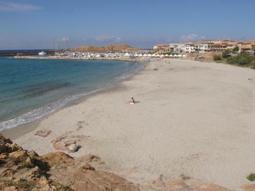 Apartamento Isola Rossa Appartamenti Paduledda