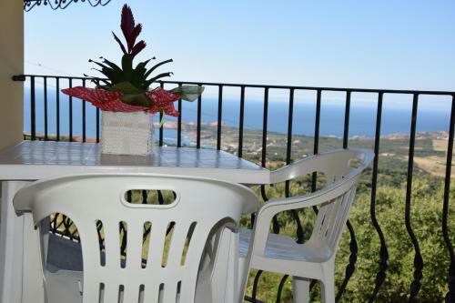 Apartamento Isola Rossa Appartamenti Paduledda