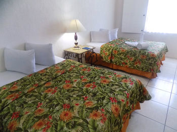 Hotel Las Palomas Express