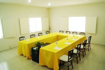 Hotel Las Palomas Express