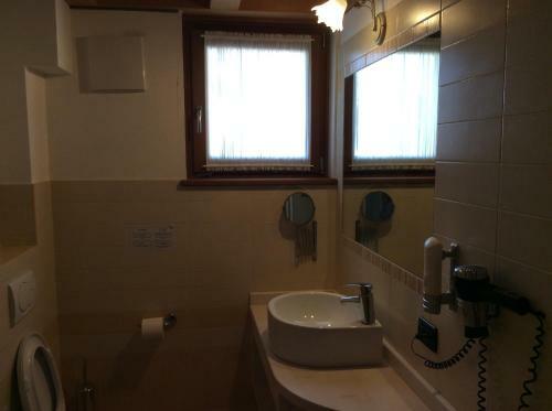 Hotel Garn� Il Giglio