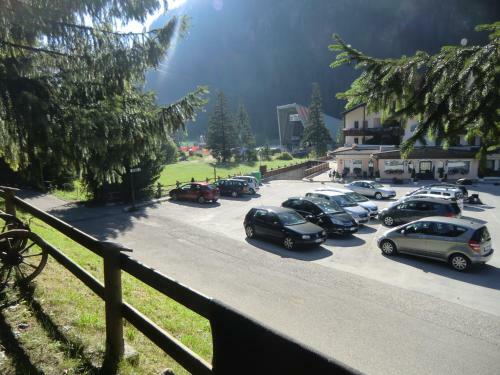 Apartamento Appartamenti Ladina
