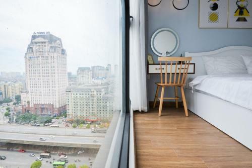 Homefromhome Metropolis Serviced Apartment