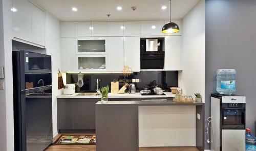 Homefromhome Metropolis Serviced Apartment