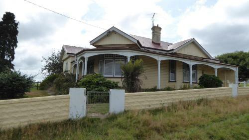 Claremont Farmhouse