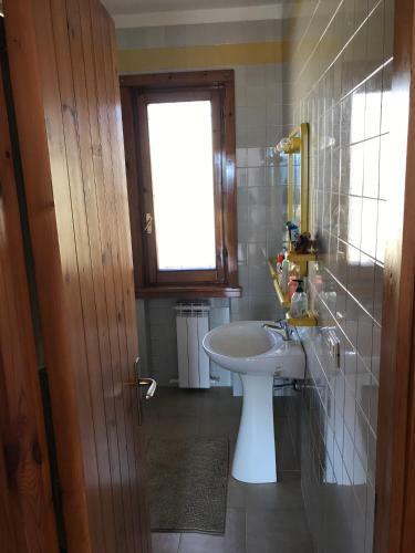Apartamento M285 - Marcelli, Comodo Trilocale Con Terrazzo