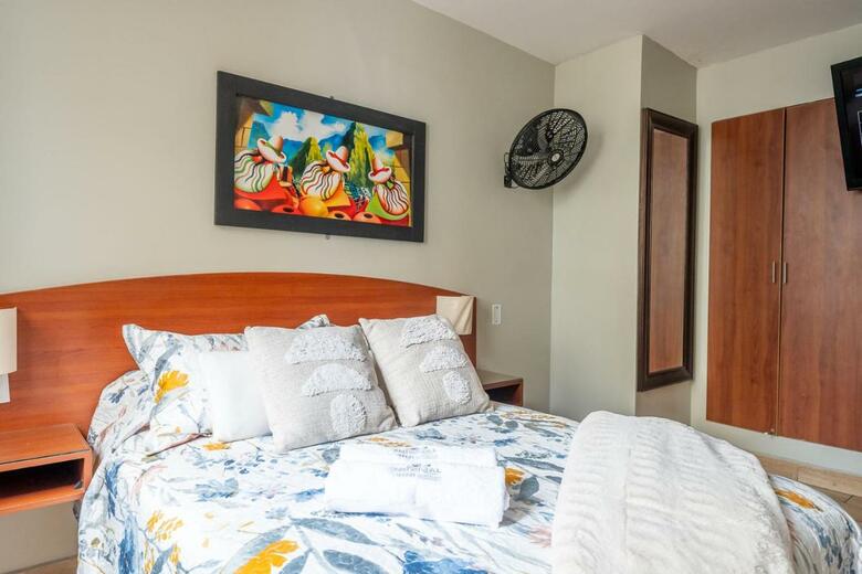 Hotel Imperial Inn