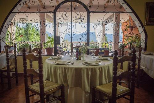 Hotel Val De Pinares