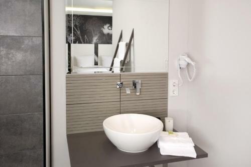Hostal Pension Mariposa - Design Chambers