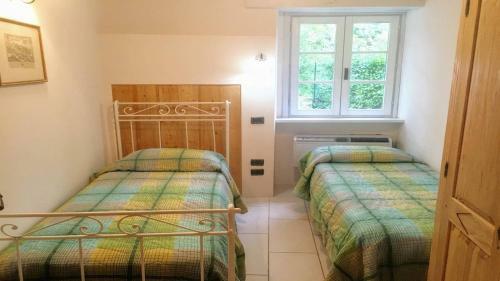Spoleto By The Pool : Whole Villa - Sleeps 24