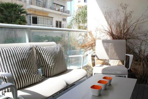 Apartamento Stylish 3br In Sirkin By Holyguest