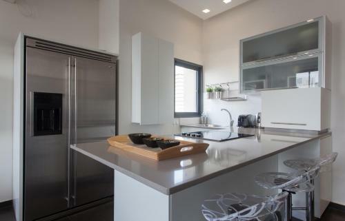 Apartamento Luxury Penthouse 2 Bed Near Rothchild