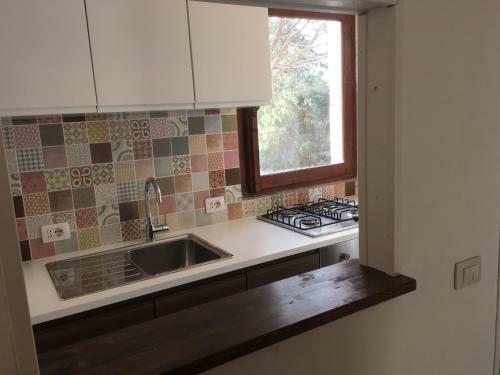 Delightful Cottage With Pool