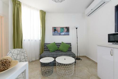 Center City Beach Apartment