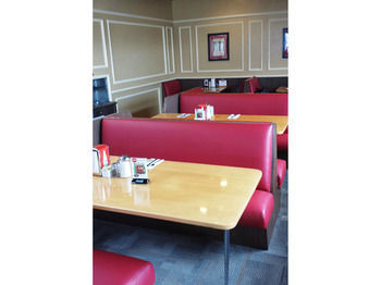 Hotel Paul's Motor Inn - Standard