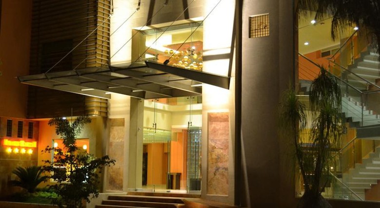 Hostalia Hotel Expo & Business Class
