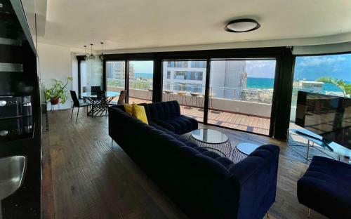 Apartamento Hayarkon Beach House! Duplex Penthouse