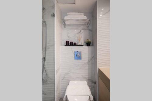 Apartamento Luxury Sea View 2br + Balcony & Pool - Berrystays