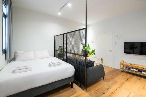 The Square - By Beach Apartments Tlv
