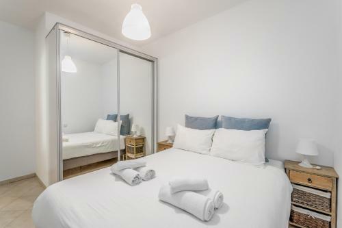 Apartamento Comfortable 3 Bdr With Parking In The Kerem Hatemanim