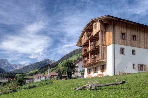 Agroturismo Ciasa Medalghes